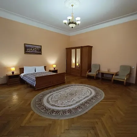 In Maria Zankovetska Theatre *