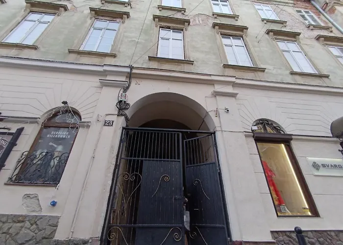 In Maria Zankovetska Theatre Apartment